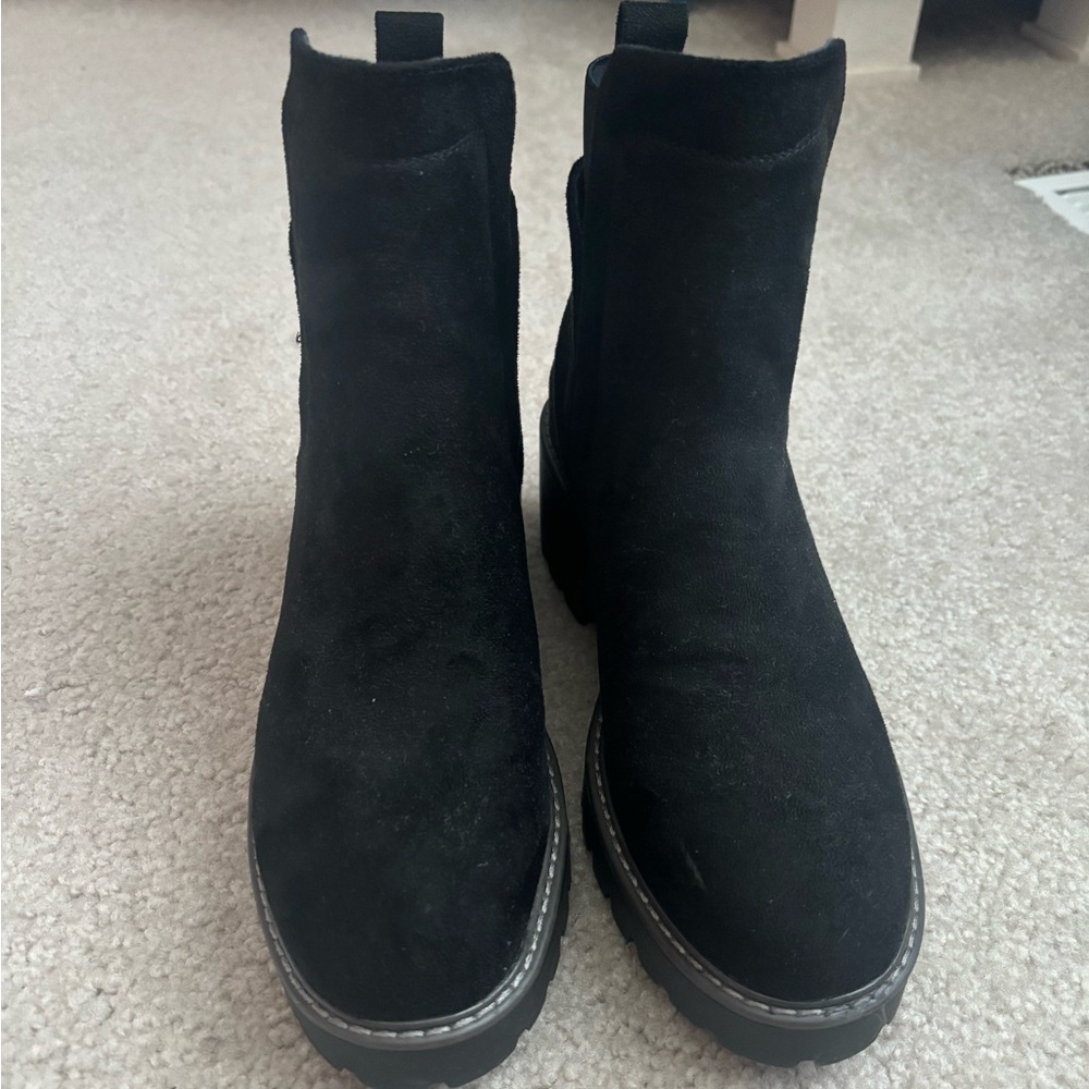 Super Cute Black Platform Booties! - image 2